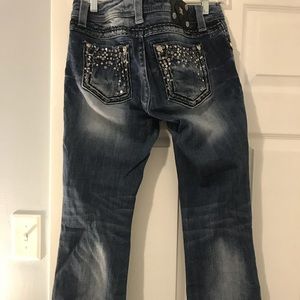 Lightly worn miss me jeans size 27 boot